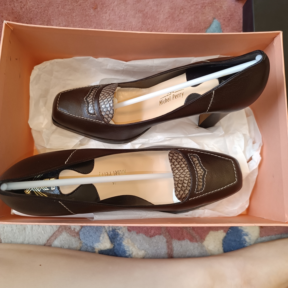 NEW IN BOX +DUSTBAG MICHEL PERRY SNAKESKIN PUMPS - Picture 6 of 8